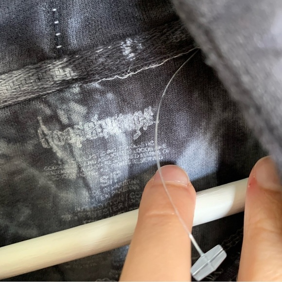 Goosebumps Books Retro Welcome to Horrorland PacSun Tie dye hoodie R.L.Stine - Picture 3 of 4